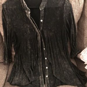 Ladies black/gray shirt